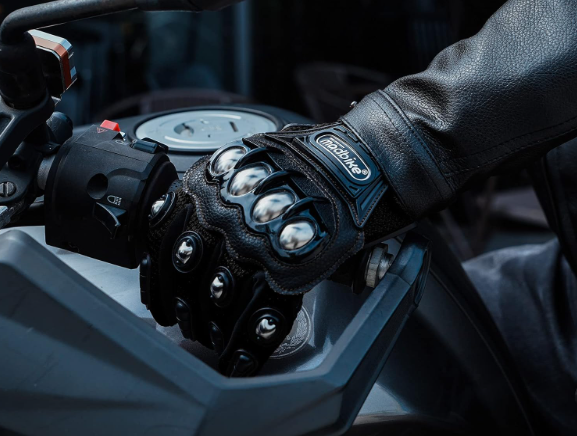 Dive into the World of ILM Gloves: Revolutionize Your Ride in 2024