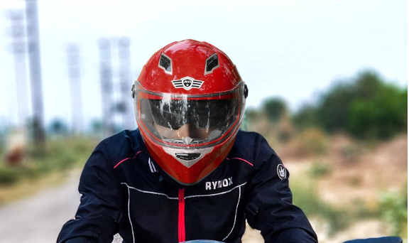 AHR Helmets: Where Safety Meets Stand-Up on the Open Road in 2024